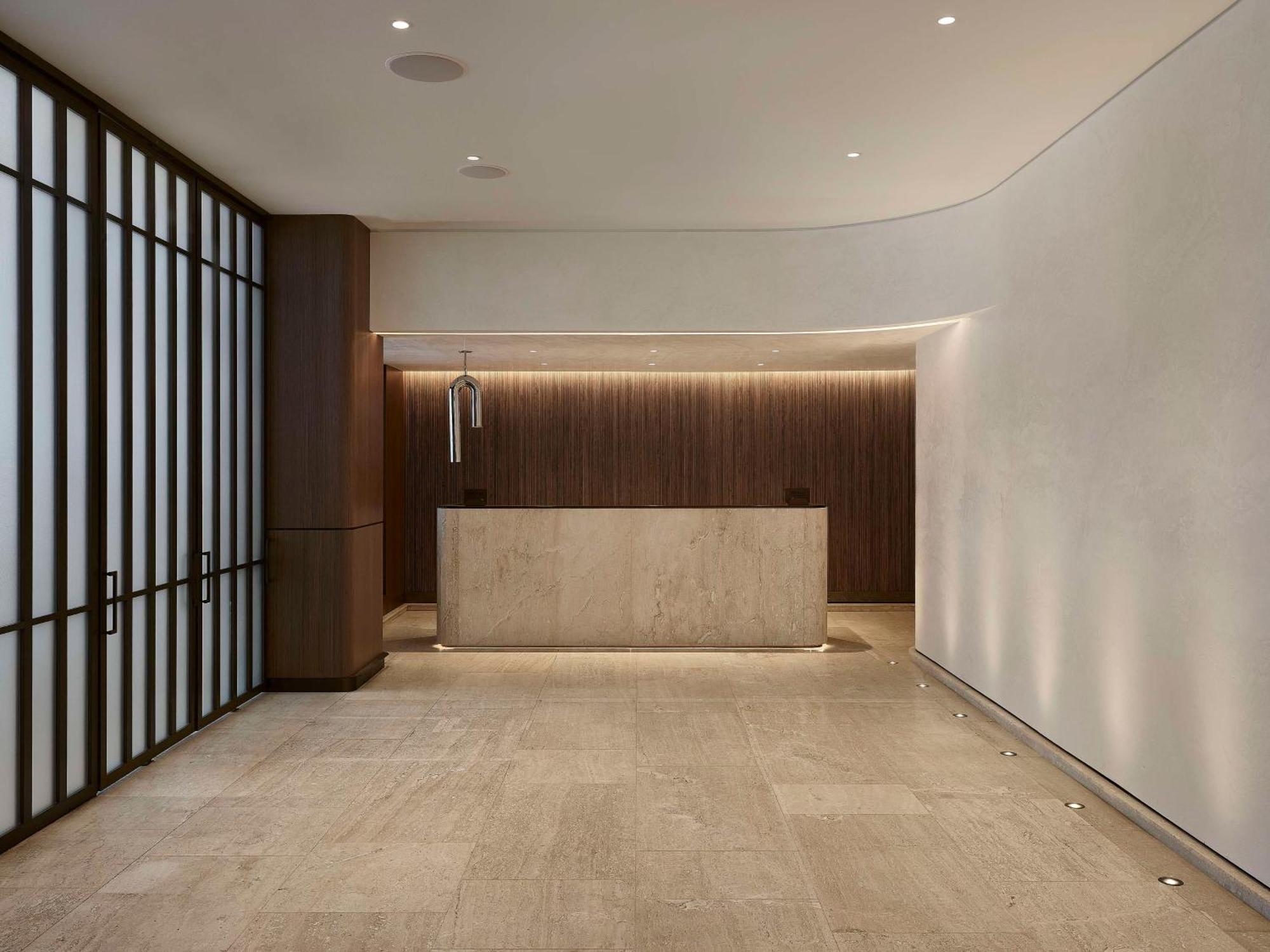 Vogue Hotel Montreal Downtown, Curio Collection By Hilton المظهر الخارجي الصورة