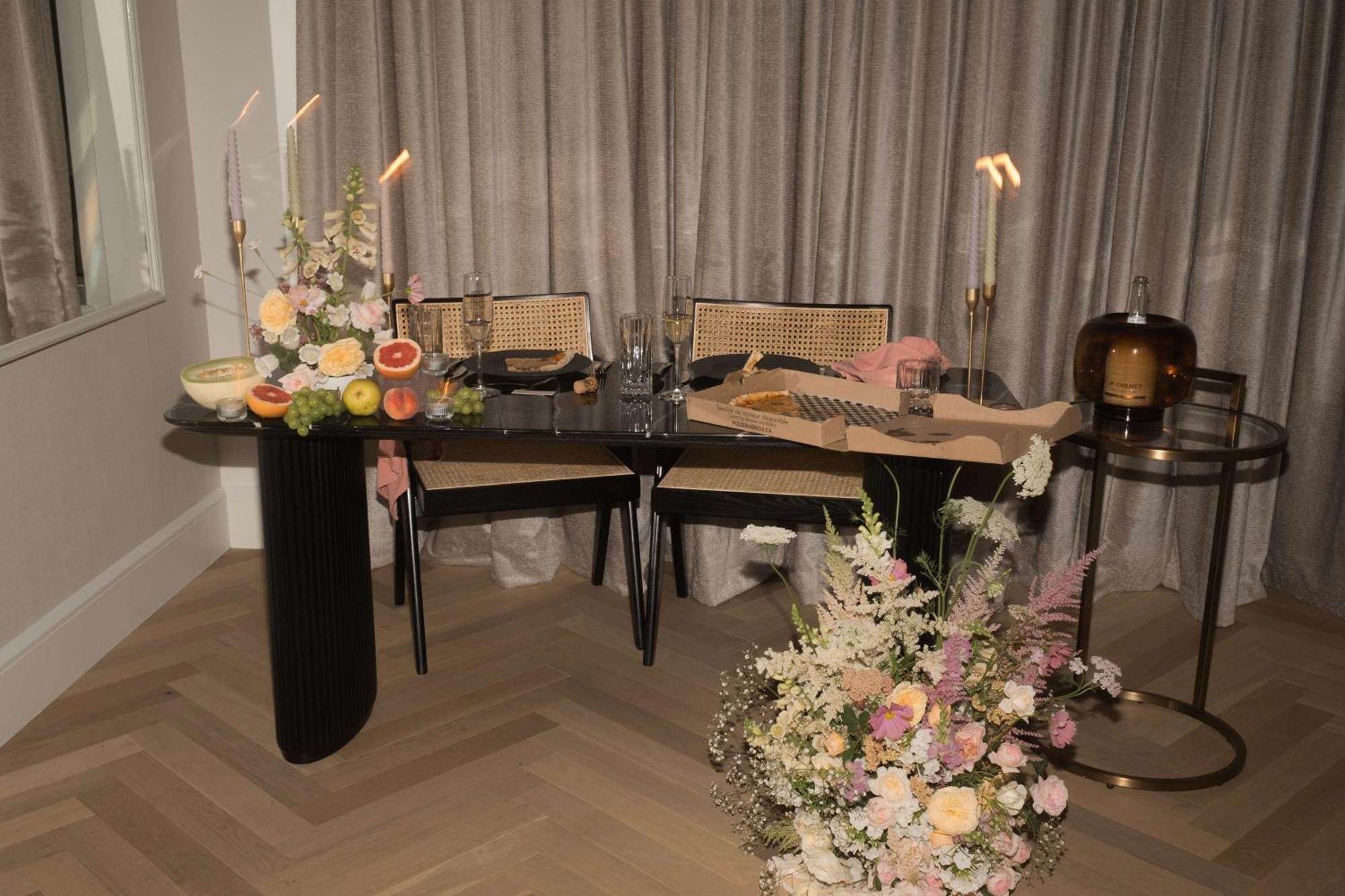 Vogue Hotel Montreal Downtown, Curio Collection By Hilton المظهر الخارجي الصورة